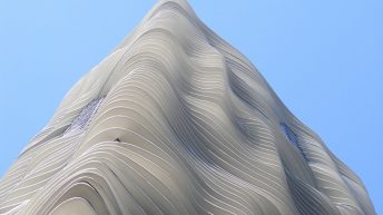Aqua – tòa nhà “gợn sóng” mới nổi ở Chicago