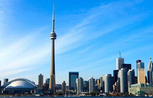 Bật mí cách khám phá Toronto không tốn kém