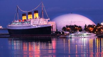 Hòa mình vào không khí vui tươi ở Long Beach, Los Angeles