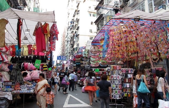 Ladies Market: Khu chợ có “102” ở Hồng Kông