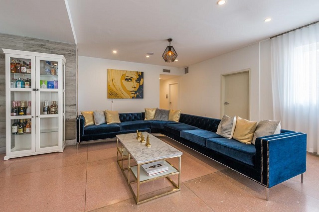 Phòng nghỉ có thiết kế hiện đại và không gian cũng khá rộng rãi